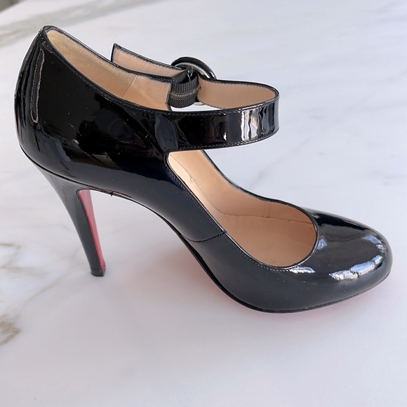 Christian Louboutin Mary Jane Patent Leather Pump S:6 - Picture 9 of 12